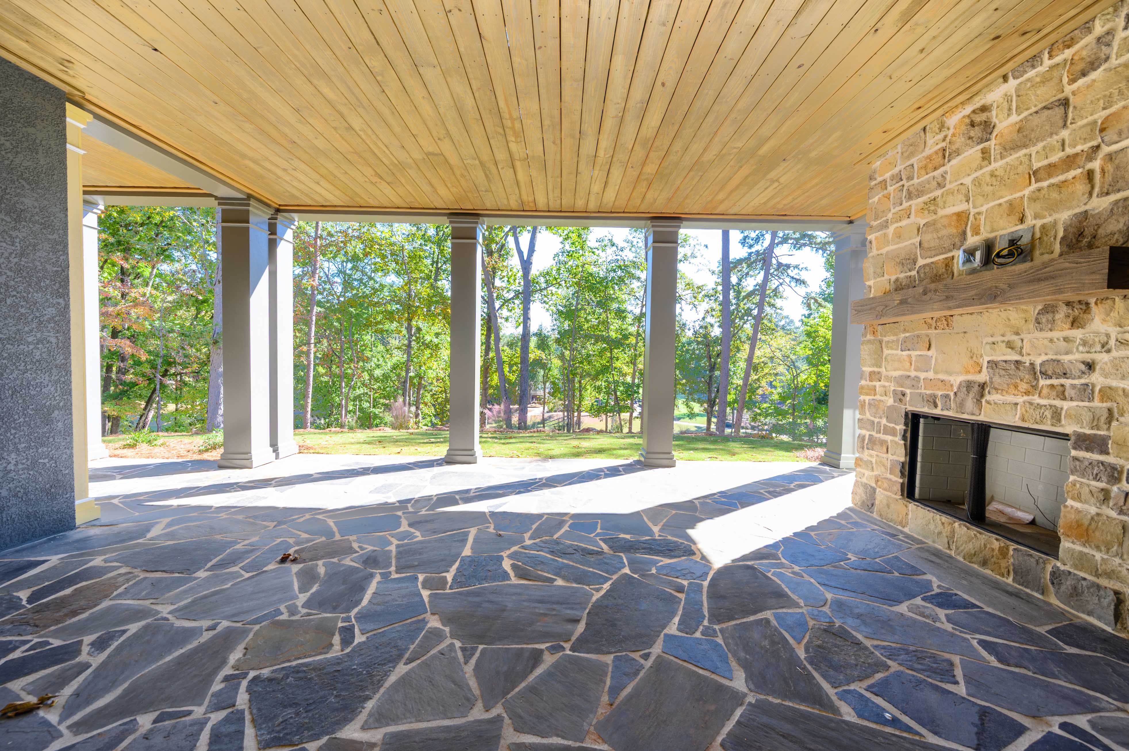 1050 Maple Ridge Way image 29